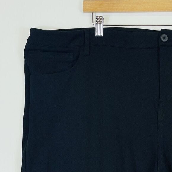 Studio by Torrid Black Ponte Knit Stretch Career Pants Trousers Womens 30 Plus - Picture 2 of 7